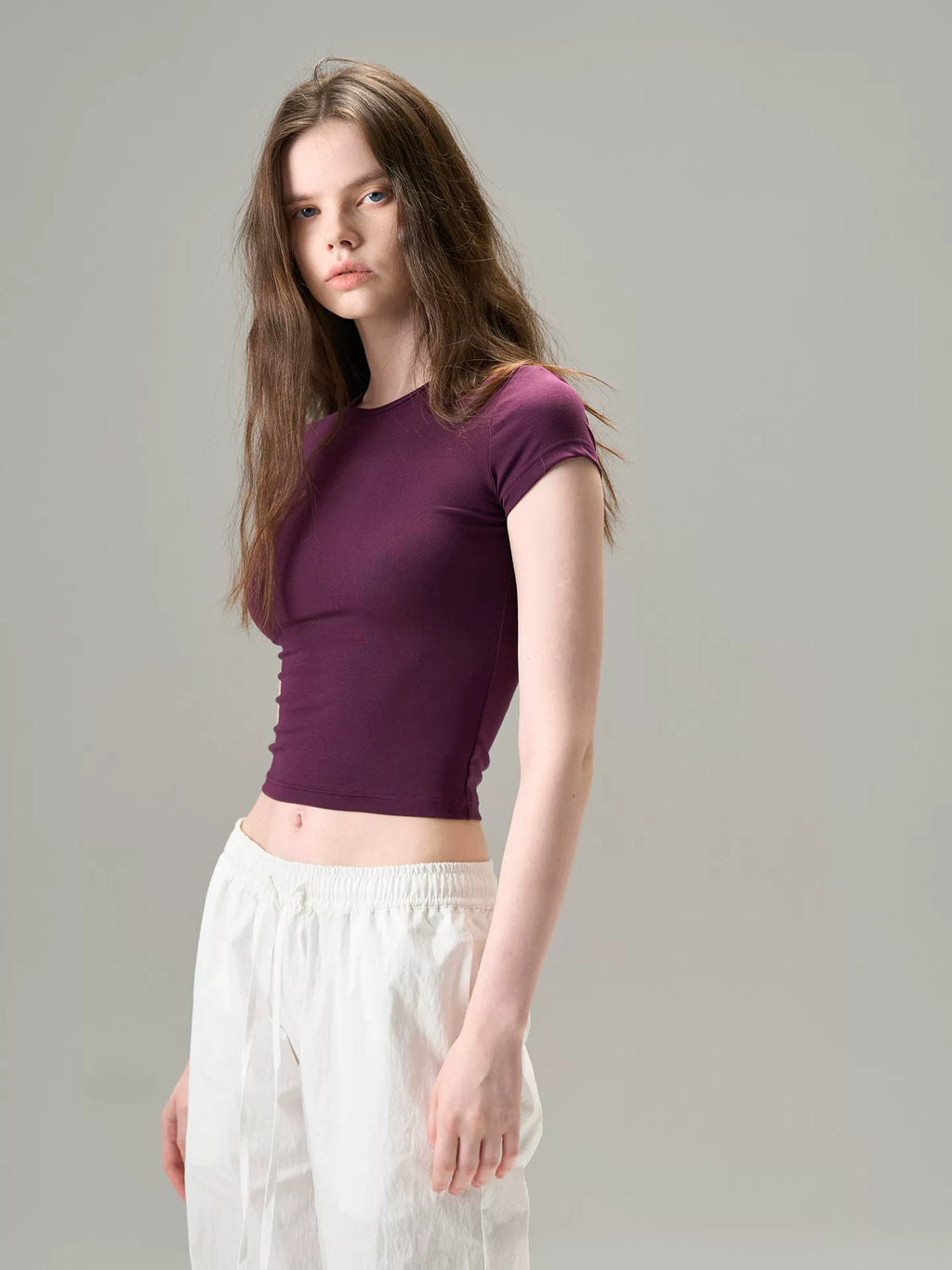 Silk purple short-sleeved T-shirt, women's slim-fitting and figure-shaping short-sleeved top