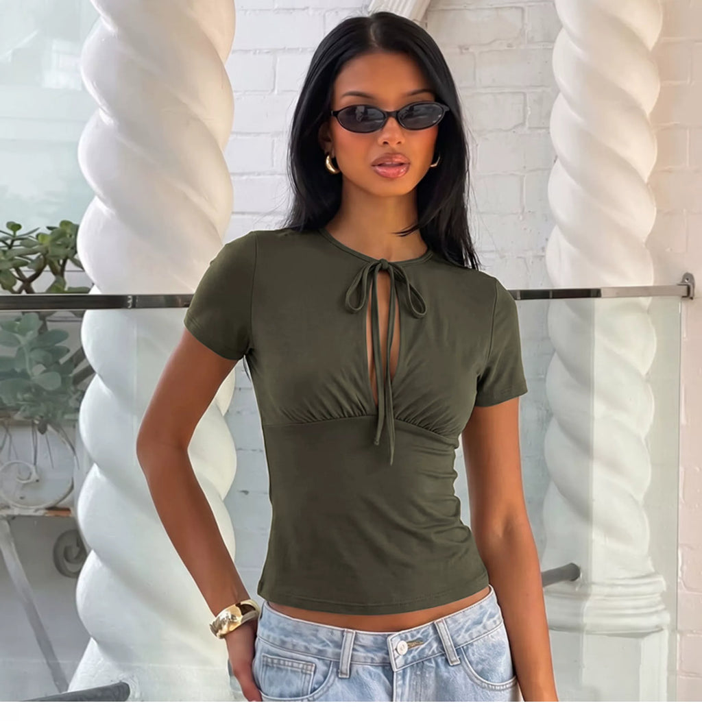 Summer versatile and sexy strapless sheer short-sleeved T-shirt for women, featuring a bold and edgy style, suitable for a tough and confident look, and a slim-fitting design that makes the figure look slimmer and more stylish.