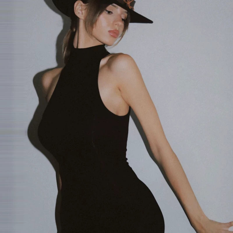Ins-style half-neckless sleeveless dress for women, sexy chick, stretch fabric, high-waisted, elegant, knee-length dress