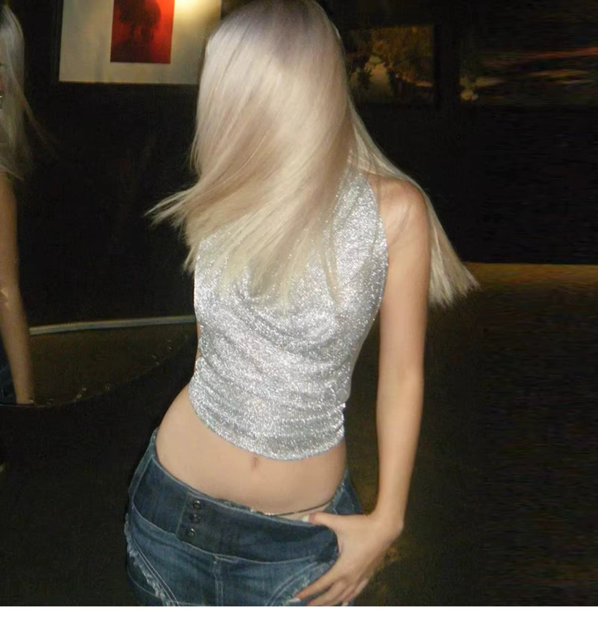 Ins-style sexy hot girl halter-neck crop top for women. Glittering straps, backless, high-waisted, sheer short top.