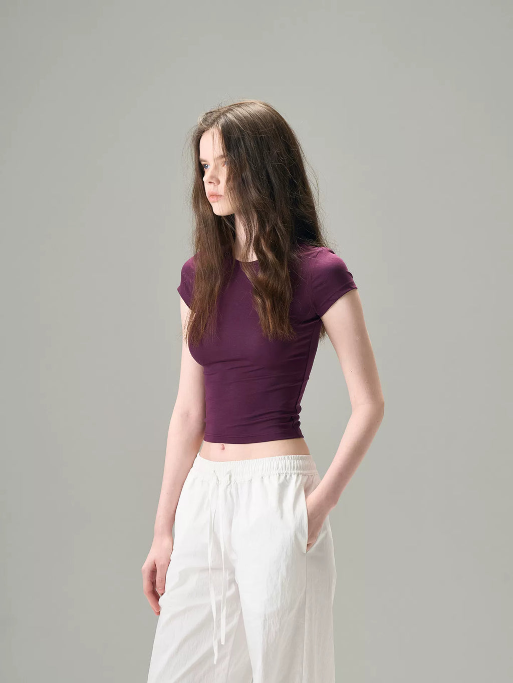 Silk purple short-sleeved T-shirt, women's slim-fitting and figure-shaping short-sleeved top