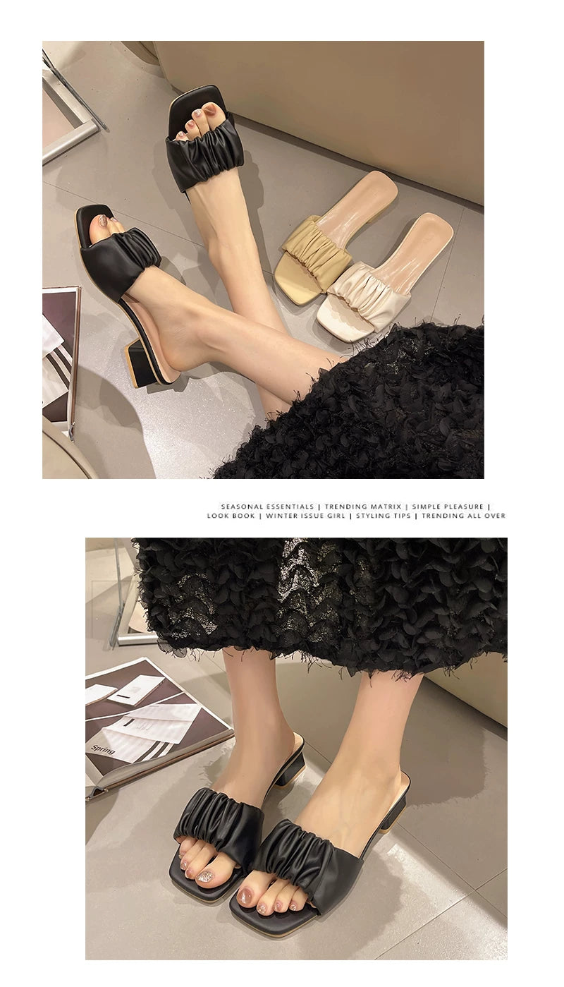 Round-toe thick-soled summer new style fashionable and versatile pleated wedge flip-flop shoes for women to wear outside.