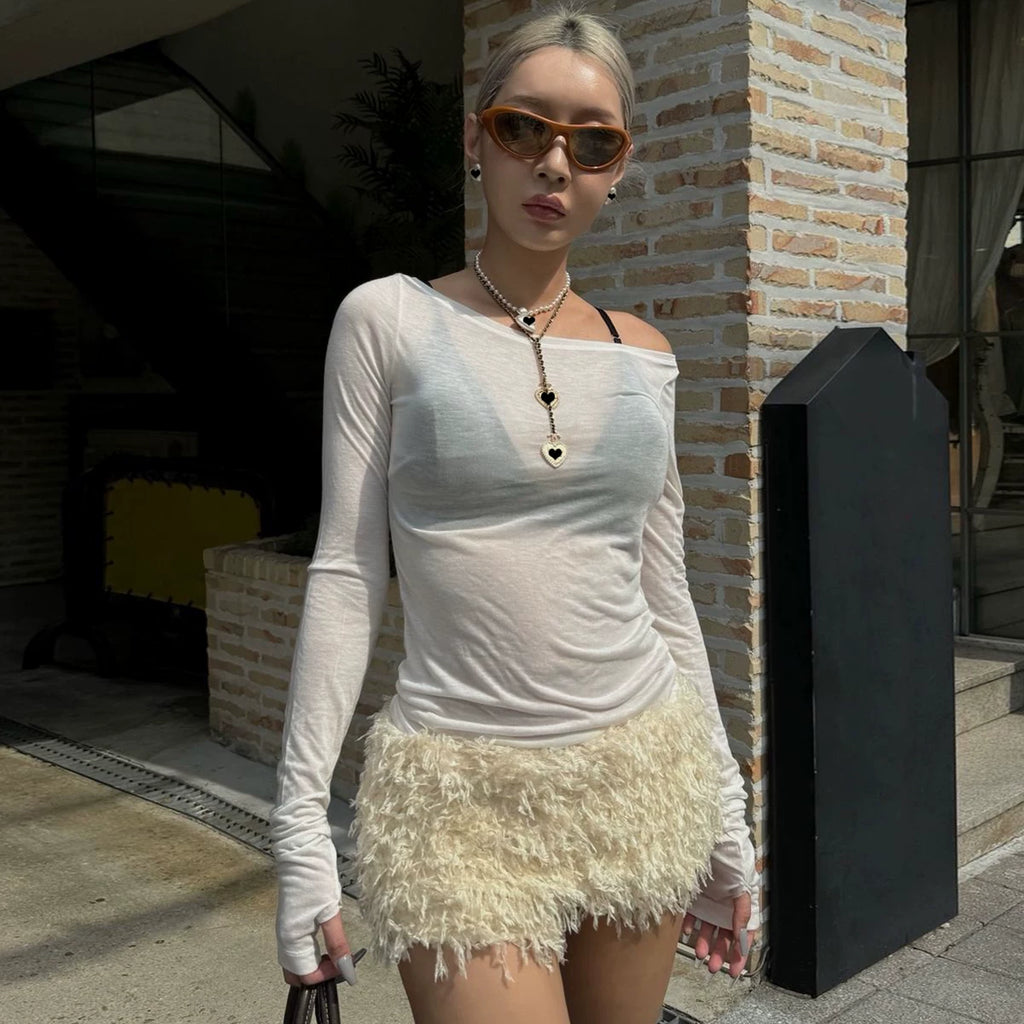 Sexy hot girl niche leggings with low waist and short length - trendy, versatile, comfortable, perfect for dancing and casual outings.