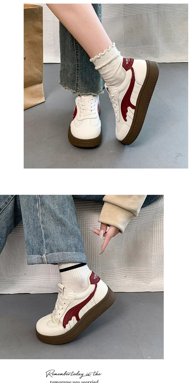 Vintage style training shoes for women in summer, new design, thick sole, versatile and comfortable casual sneakers, rare and stylish height-increasing sports platform shoes.
