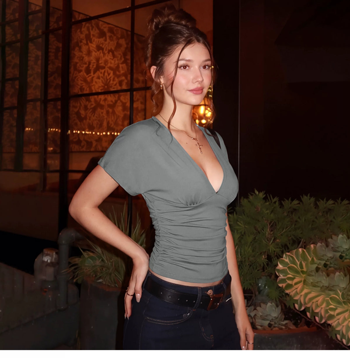 Summer versatile and sexy V-neck short-sleeved T-shirt for women with pleated high-waist and slim-fitting design, perfect for a bold and stylish look.