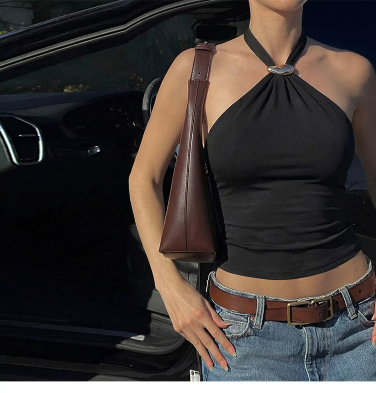 Fashionable and versatile metal ring strap halter-neck tank top for women, revealing the back, slim-fit, spicy girl style top