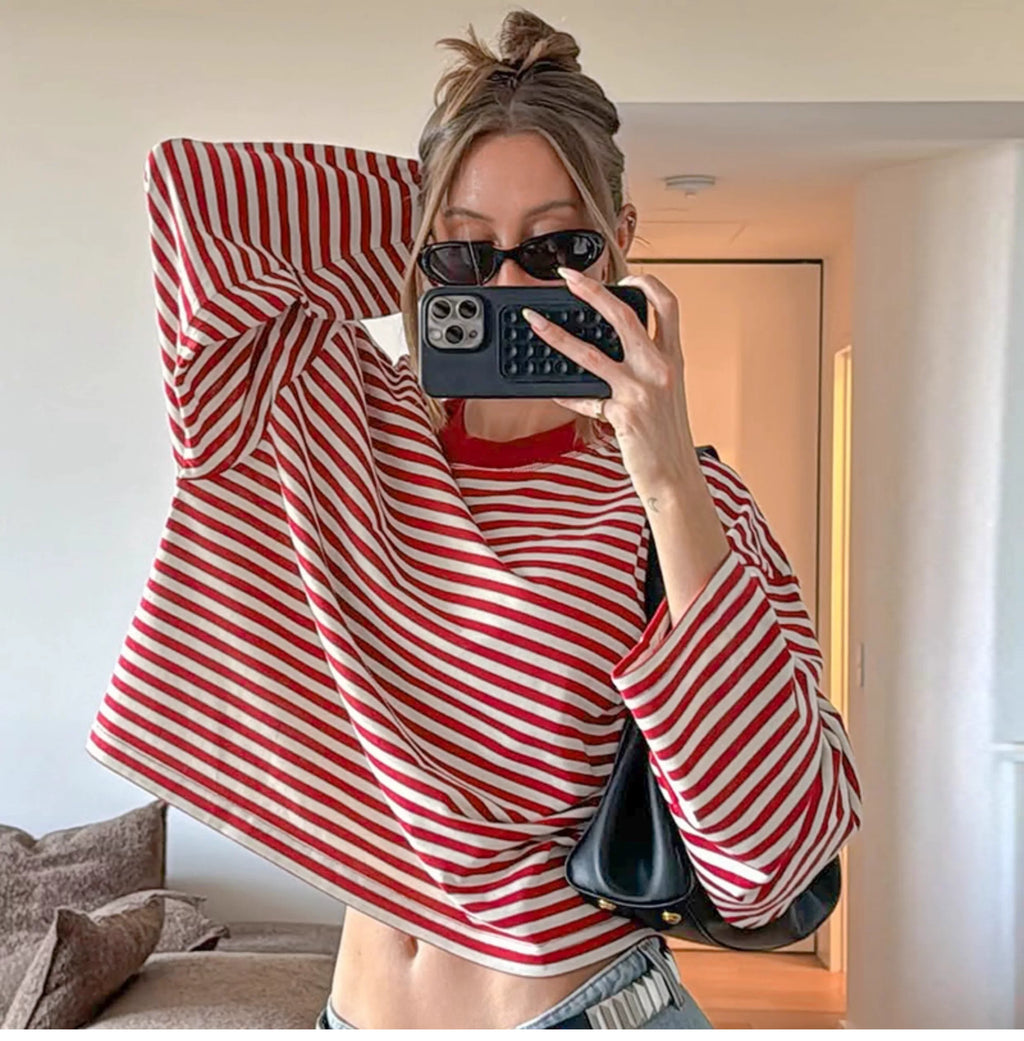 Fashionable loose and casual color-blocked striped printed round-neck long-sleeved top for women in early autumn, trendy and versatile T-shirt