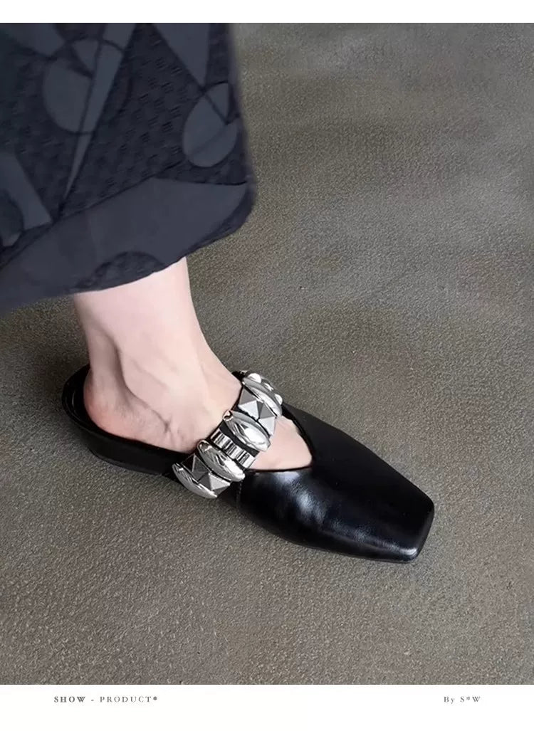 Sheepskin version ~ Versatile high-heel metal black beanie shoes for women, one-piece leather wedge square toe half-toe slippers